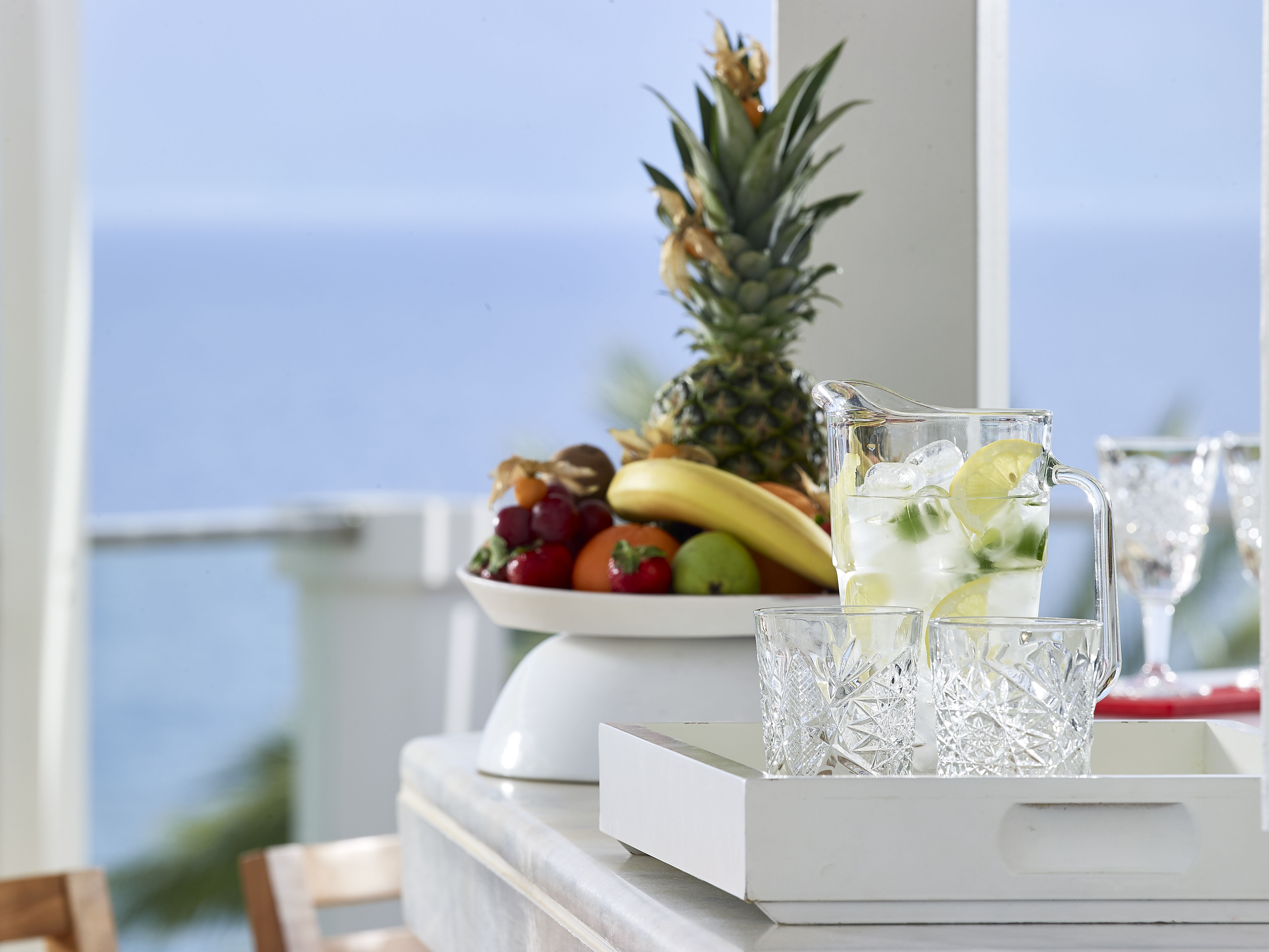 Water Swim-up & Snack bar 