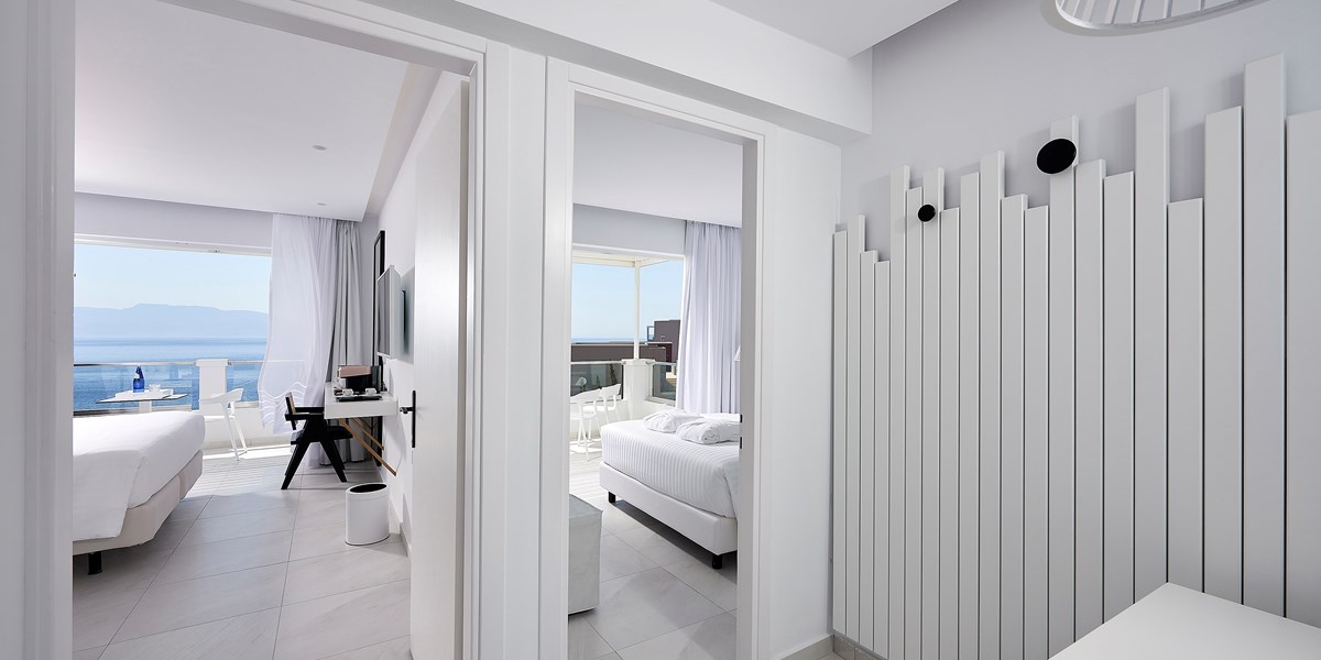 2-BEDROOM FAMILY SUITE SEA VIEW