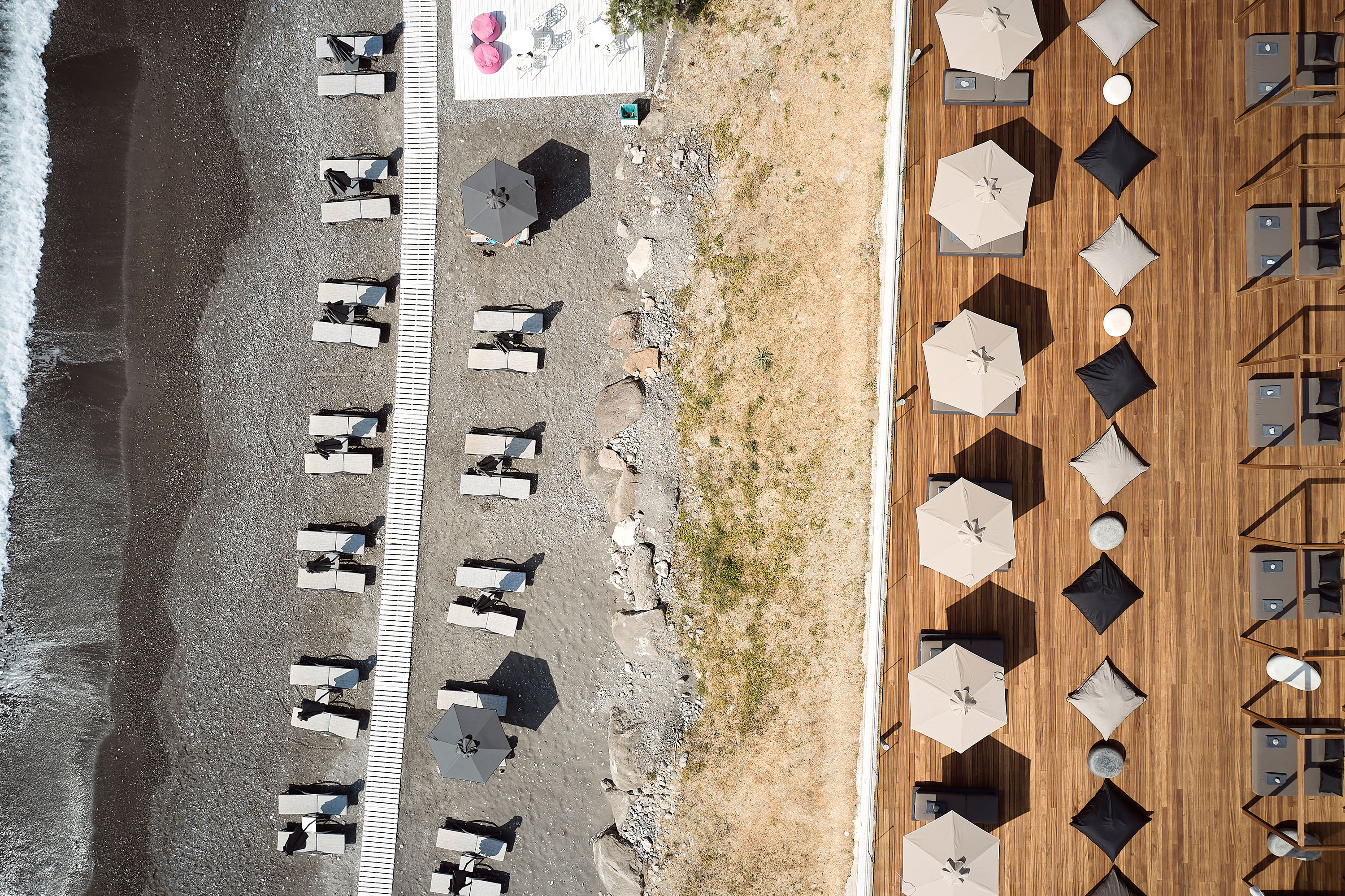 Thalasa Lounge - aerial view