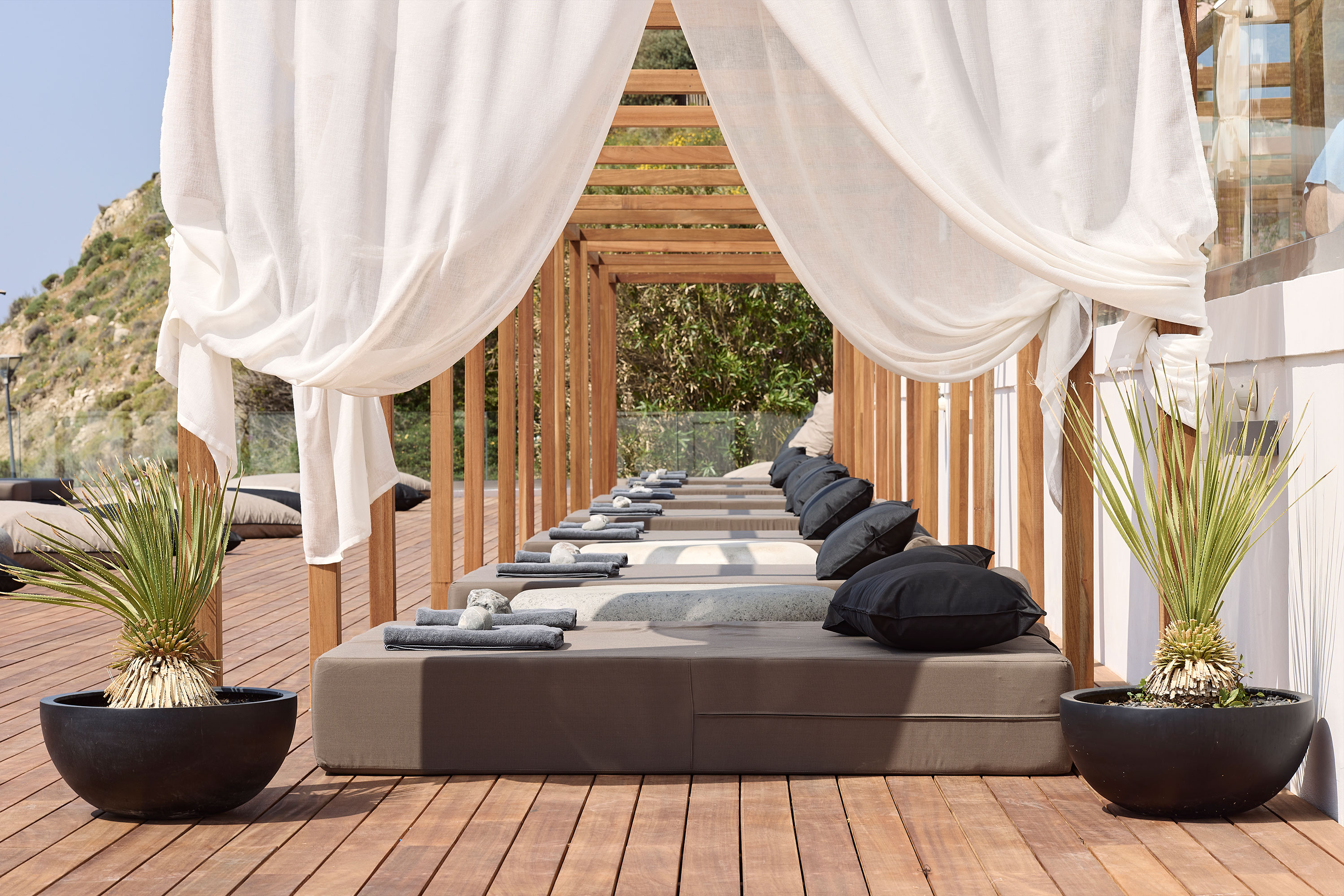 Thalasa Lounge adults only