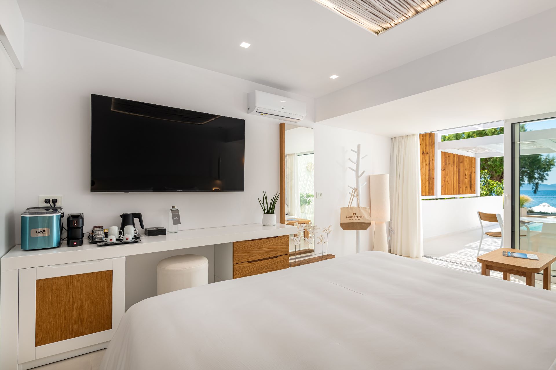 Beachfront wellness suite with mini pool